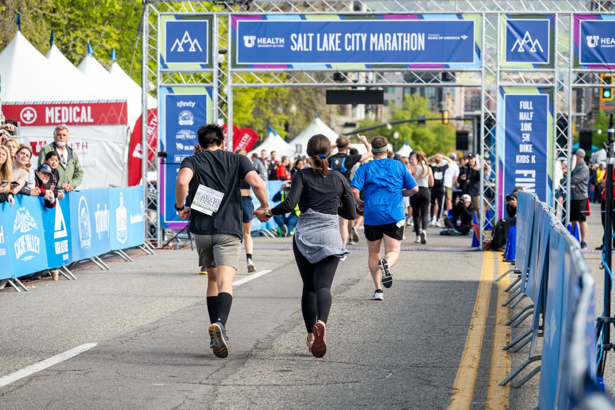 221 days...but who's counting?!? Commit to your 2025 goals now and let the training begin...

April 26, 2025

Full l Half l 10K l 5K
Bike Tour l Kids K

saltlakecitymarathon.com