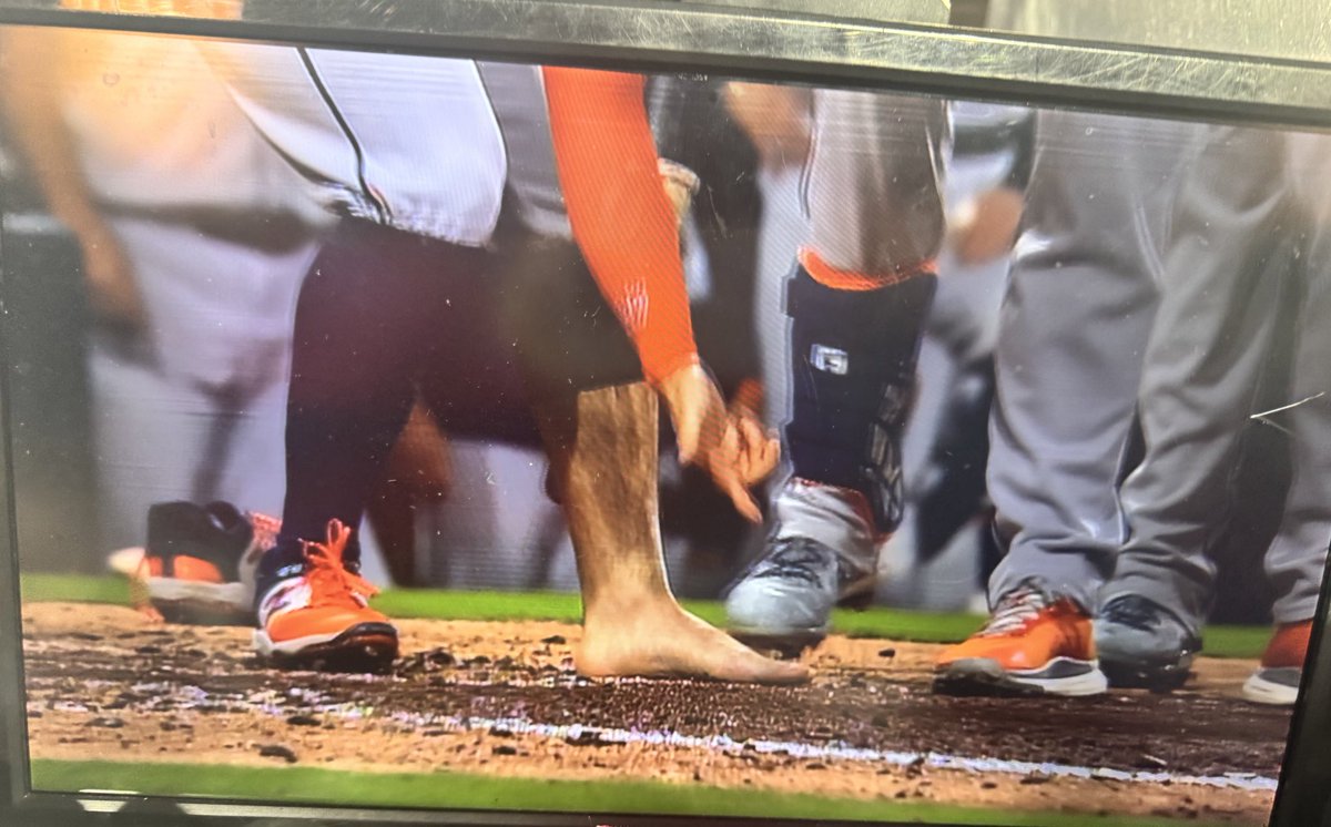 Julia Morales tweet media