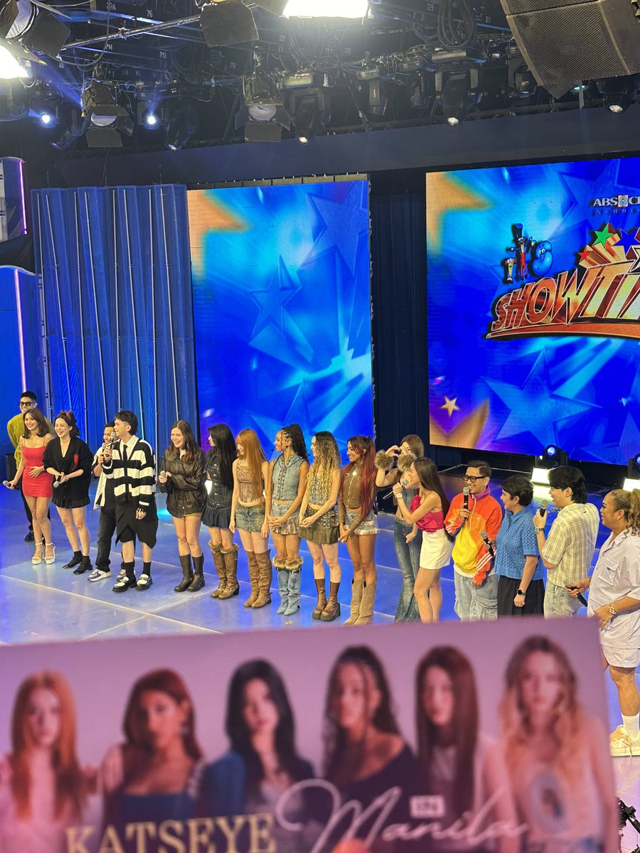 stakupop's tweet image. IM CRYINGGGGGG

#ShowtimeWayboxWednesday
#KATSEYEonSHOWTIME