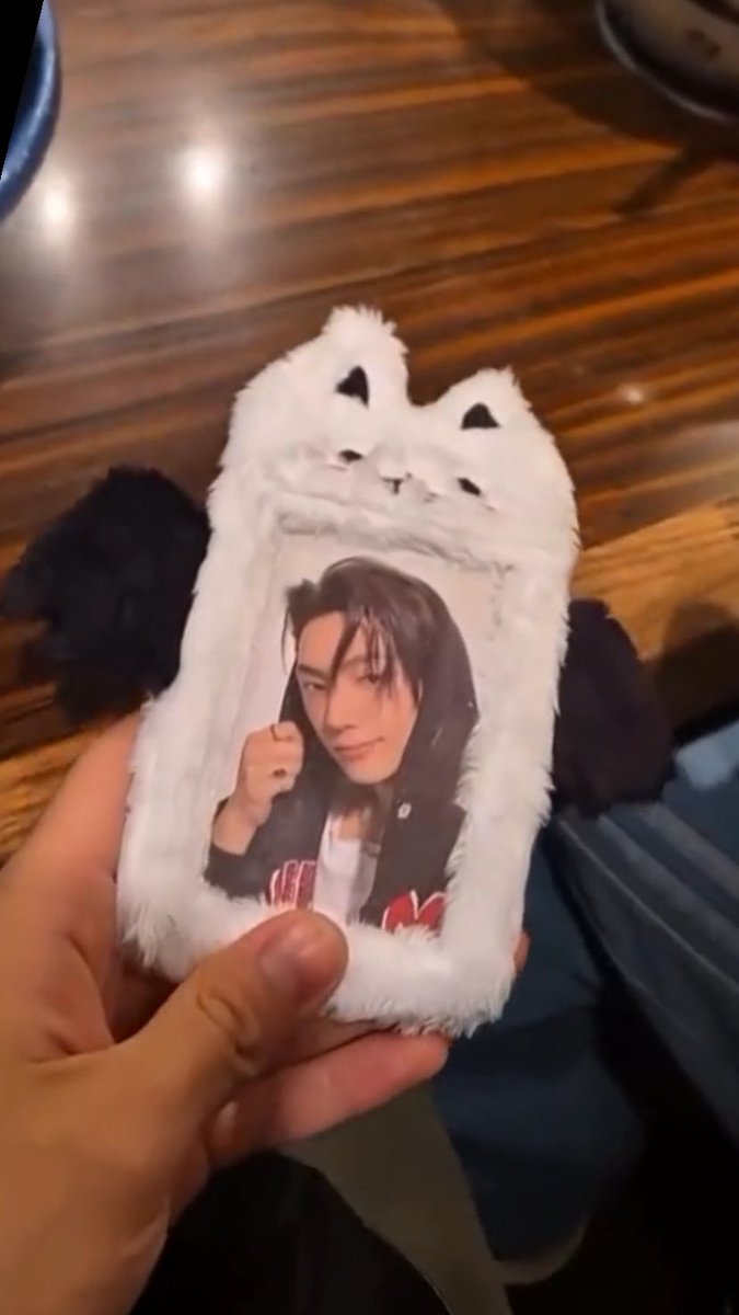 Wtb cahol ini dong, ada yang tau ga ini cahol ini dari mana? #enbuy
