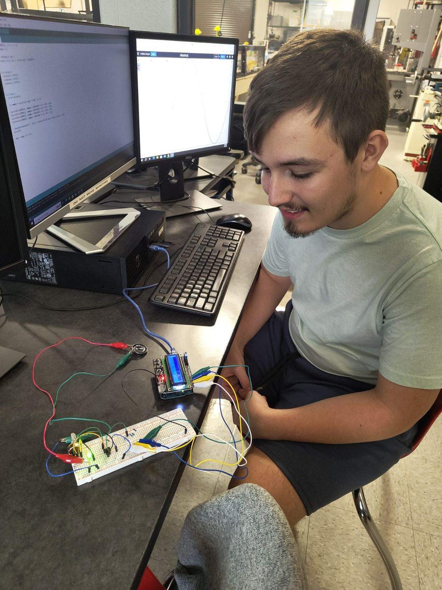 Thompson High School Engineering Academy tweet media