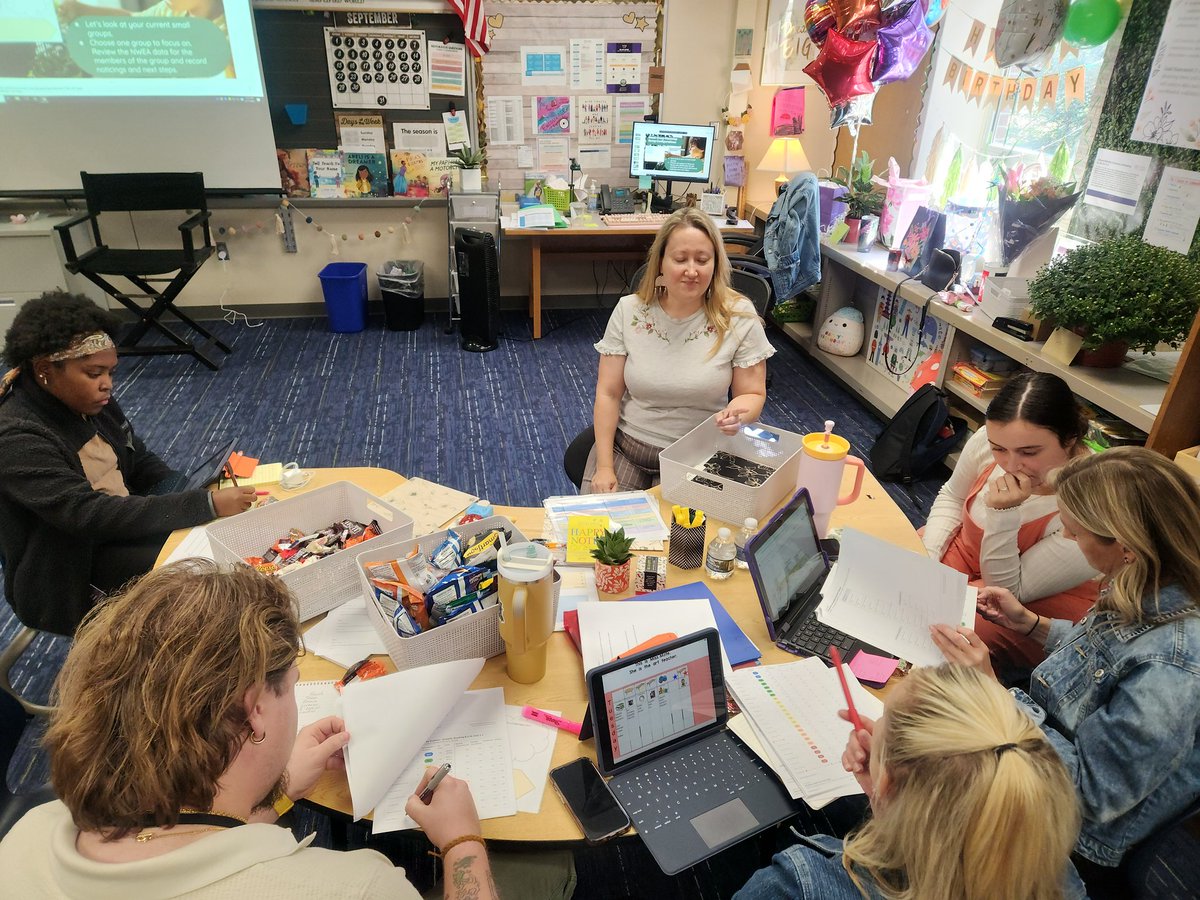 BrittonAWayne's tweet image. Growing Together! AP @TheMrMolitor led his 1st All Staff Meeting, @MrsRamljak shared assessment &amp;amp; data tracker during GLC, Kdg reviewed data and small group plans, &amp;amp; a student proudly represented today! #HHM #GrowWithUs