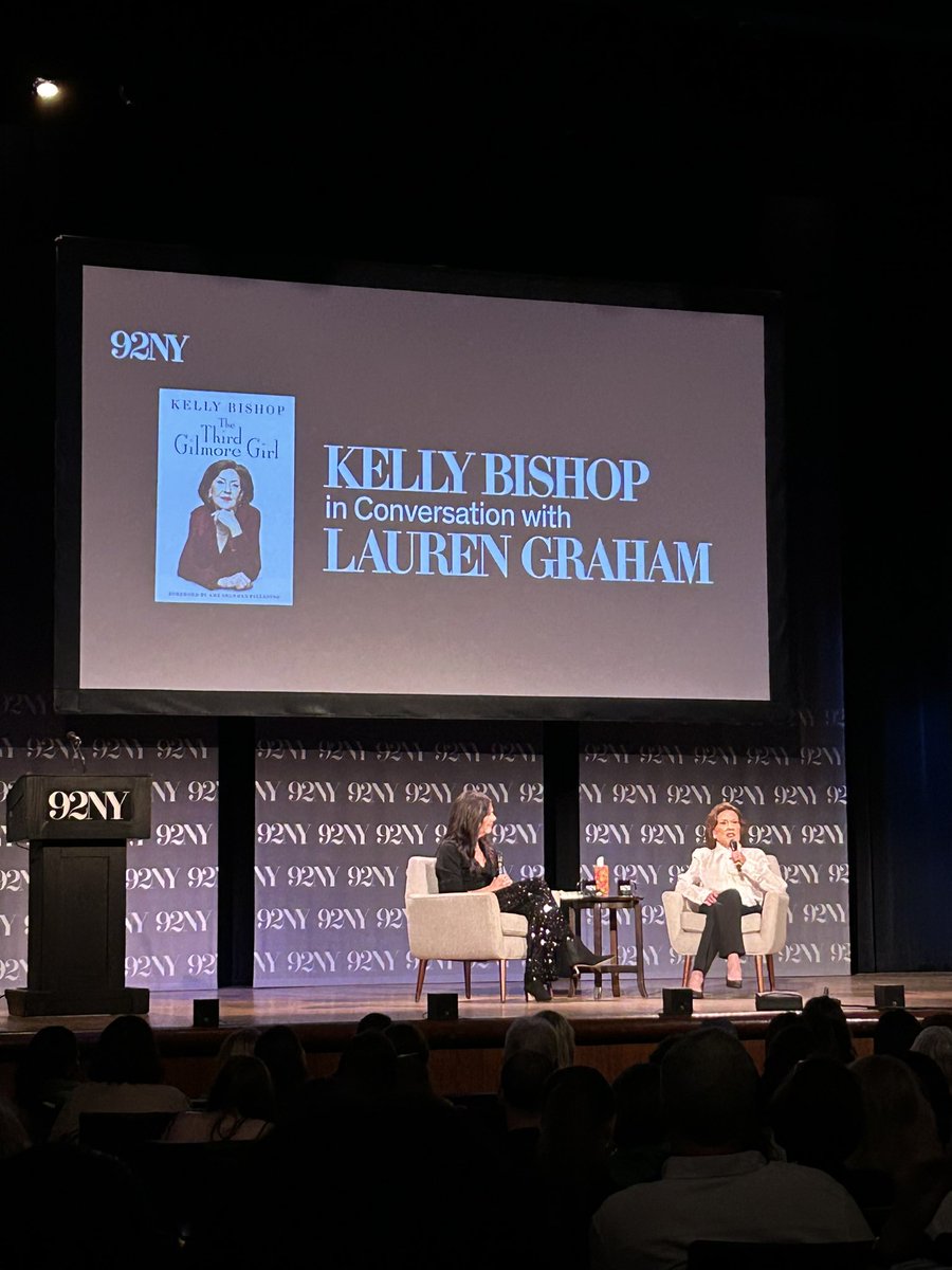 jessicasara's tweet photo. What a joy to see Kelly Bishop in conversation with Lauren Graham at 92Y. (Kelly introduced her by asking everyone, “What’s better than one Gilmore Girl?”) Could have listened to them gab all night. https://t.co/fZDm9afoQh