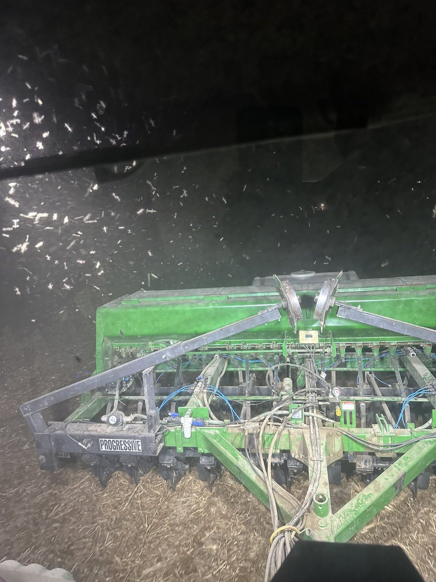 Beans off, manure on, and seed going in the ground.  Blaze vs Fuze for 25 <a href="/thewheatteam/">Rob McLaughlin</a>