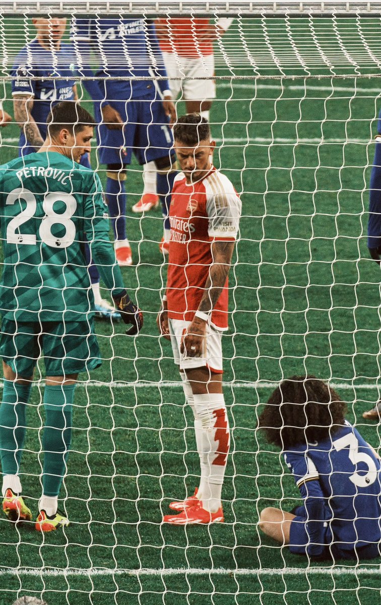 ArsenalN7's tweet image. 🏟️ No Arsenal fan should have less than 5000 followers. REPOST, like and reply with your 𝕏 handles. Let’s go Gooner family ⚪️🔴