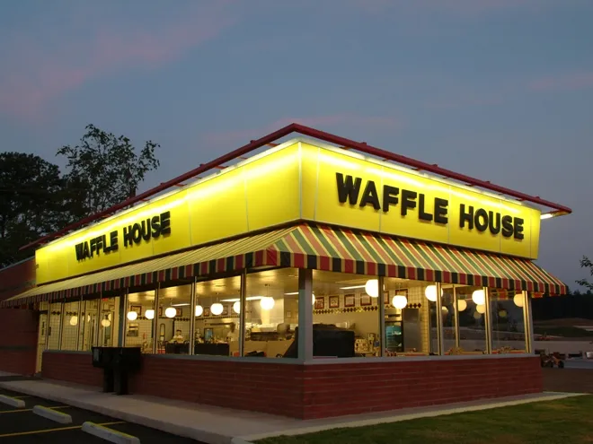 Shurinaii's tweet photo. Just had a dumbass thought about what if Childe and Scara worked part time in Waffle House https://t.co/KTYInrdAFR