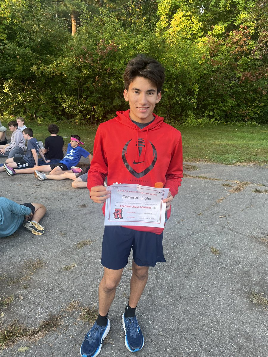 ReadingXC's tweet photo. Congrats to Lydia and Cameron for being the team runners of the week for Reading XC, great job! https://t.co/MpHdUNAlpA
