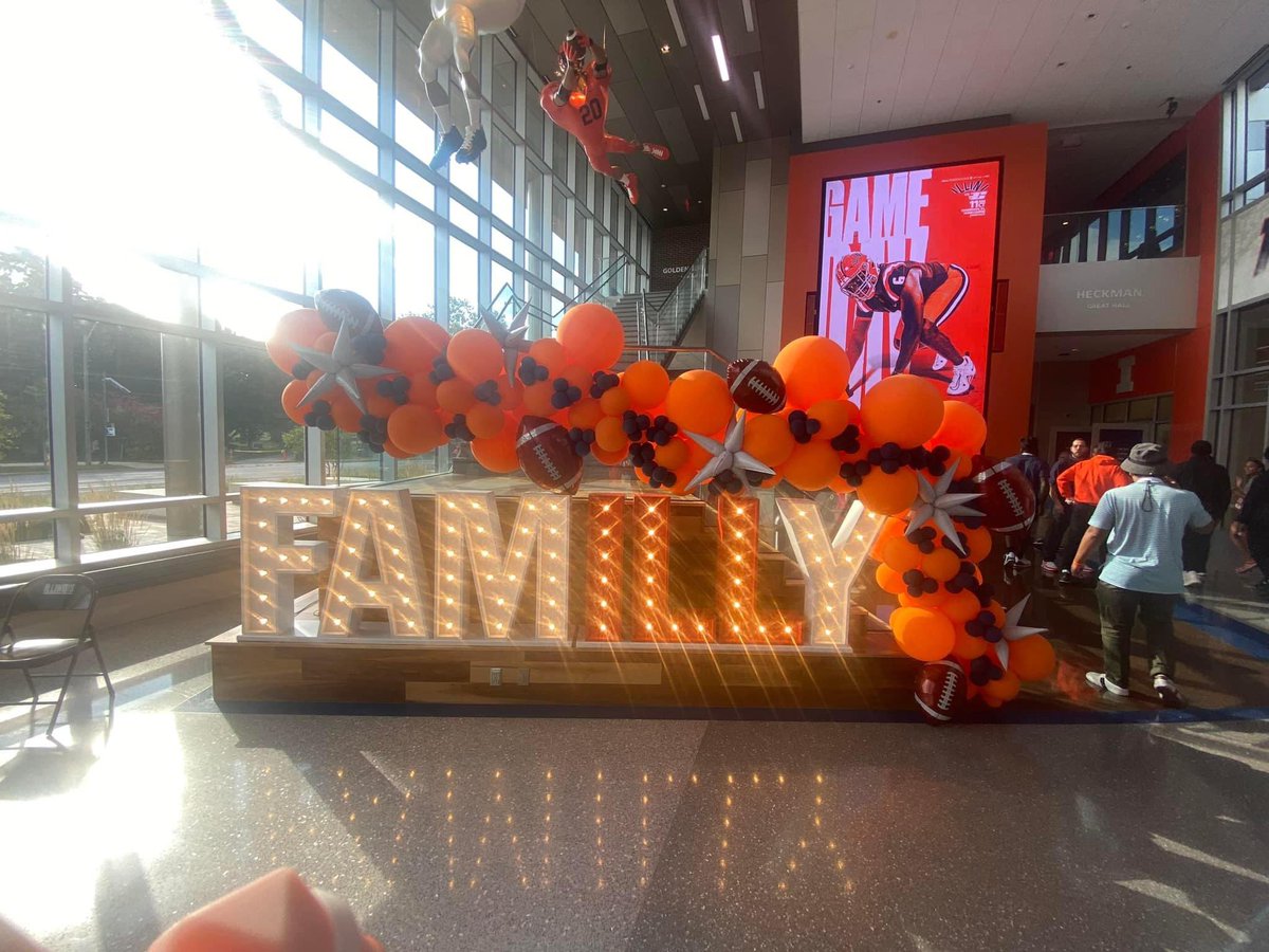 AJ Coleman (@ajcoleman_2027) on Twitter photo Had a great time at Illinois thank you <a href="/IlliniFootball/">Illinois Football</a>! Thank you <a href="/coachPatRyan/">Pat Ryan</a> <a href="/BarryLunneyJr/">Coach Barry Lunney, Jr</a> <a href="/vicadamss_/">Victoria Adams</a> and all of the other amazing staffs for a great time. <a href="/Recruit2Illini/">UI Zone</a> <a href="/IlliniAthletics/">Illinois Athletics</a> <a href="/kinnicutt68/">Isaac Kinnicutt</a> <a href="/_shsfootball/">Sterling Football</a> Had a great time at Illinois thank you <a href="/IlliniFootball/">Illinois Football</a>! Thank you <a href="/coachPatRyan/">Pat Ryan</a> <a href="/BarryLunneyJr/">Coach Barry Lunney, Jr</a> <a href="/vicadamss_/">Victoria Adams</a> and all of the other amazing staffs for a great time. <a href="/Recruit2Illini/">UI Zone</a> <a href="/IlliniAthletics/">Illinois Athletics</a> <a href="/kinnicutt68/">Isaac Kinnicutt</a> <a href="/_shsfootball/">Sterling Football</a>