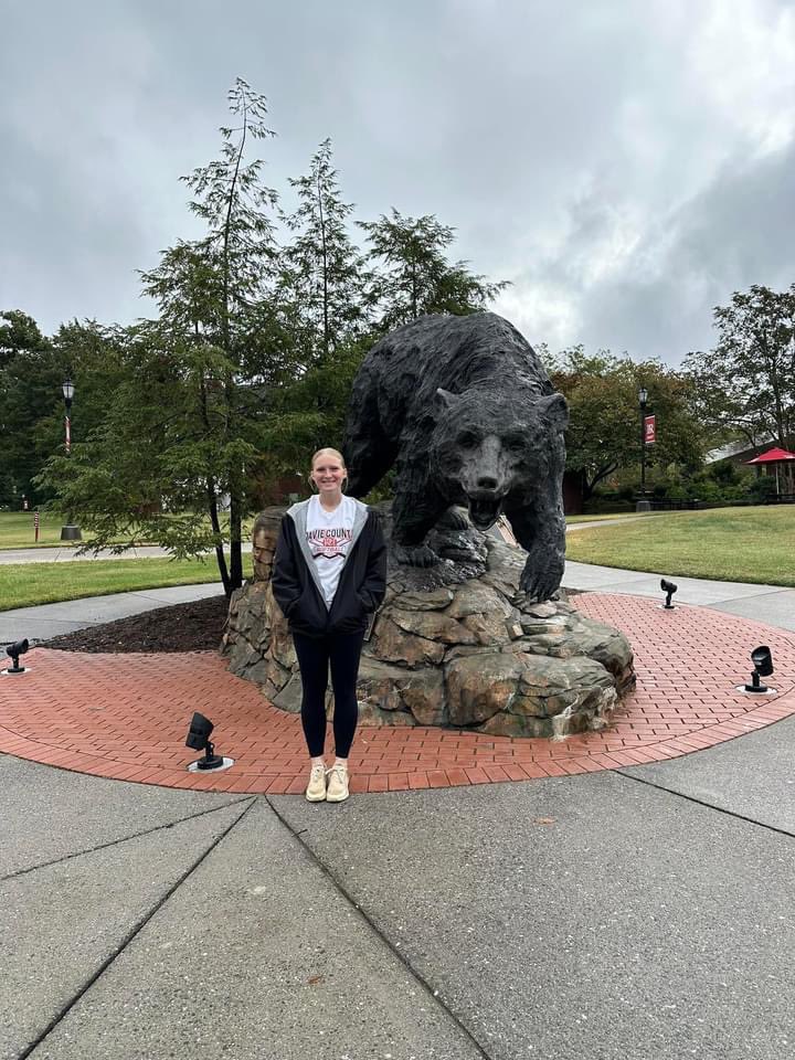 Thank you <a href="/HollarShena/">Shena Hollar</a> and <a href="/LRSoftball/">Lenoir-Rhyne Softball</a> for having me on campus today for a visit. I had a wonderful time touring the campus! @ncc16elite