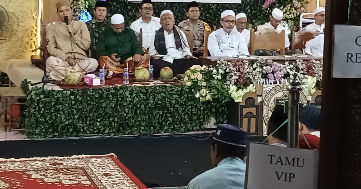 Babinsa Hadiri Pengajian Umum dalam Rangka Memperingati Maulid Nabi Muhammad SAW di Cafe Damai, Desa Klumpit Berlangsung Khidmat dlvr.it/TDMZb3
