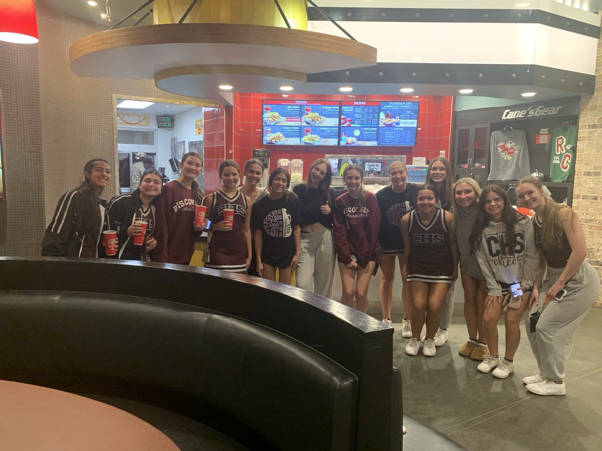 3434TheAnchor's tweet photo. When the #CHSCheer Team helps the @DiscovererVball team to a win…you celebrate at @raisingcanes 😊. @tkwapnioski @CoachTrofholz https://t.co/SHM2LLWU0W