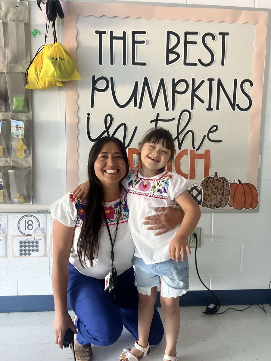 Twinning with my girlie! 🥰💕 🇲🇽