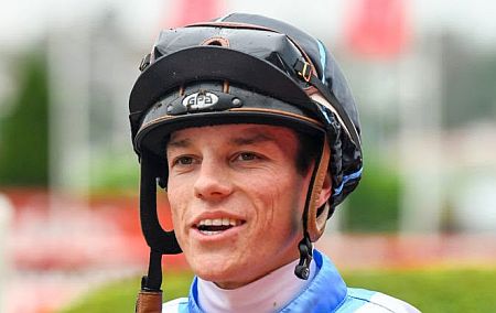 Singapore Turf Club (@sgturfclub) on Twitter photo Price to ride from 28 September, Marshall licensed for Gold Cup meeting dlvr.it/TDMbf8 Price to ride from 28 September, Marshall licensed for Gold Cup meeting dlvr.it/TDMbf8
