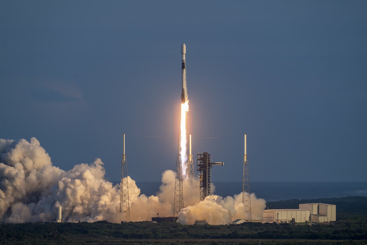 SpaceX's tweet image. Falcon 9 launches our 90th mission of the year