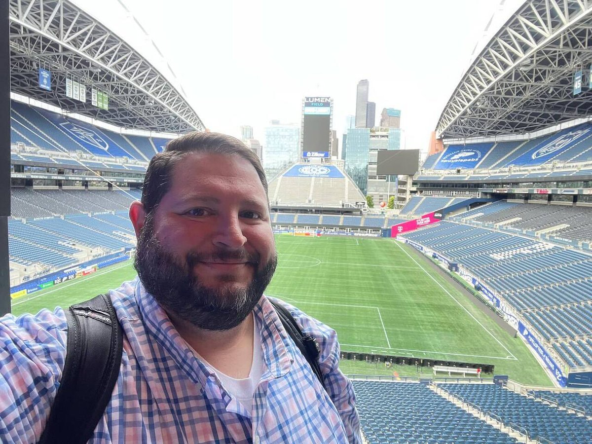 gr8ramses's tweet photo. After our event today we went on a tour of @lumenfield. Thanks the Public Stadium Authority for hooking us up with a great venue and a tour afterwards. https://t.co/9stLGDhowh https://t.co/DxkdNYO2fw