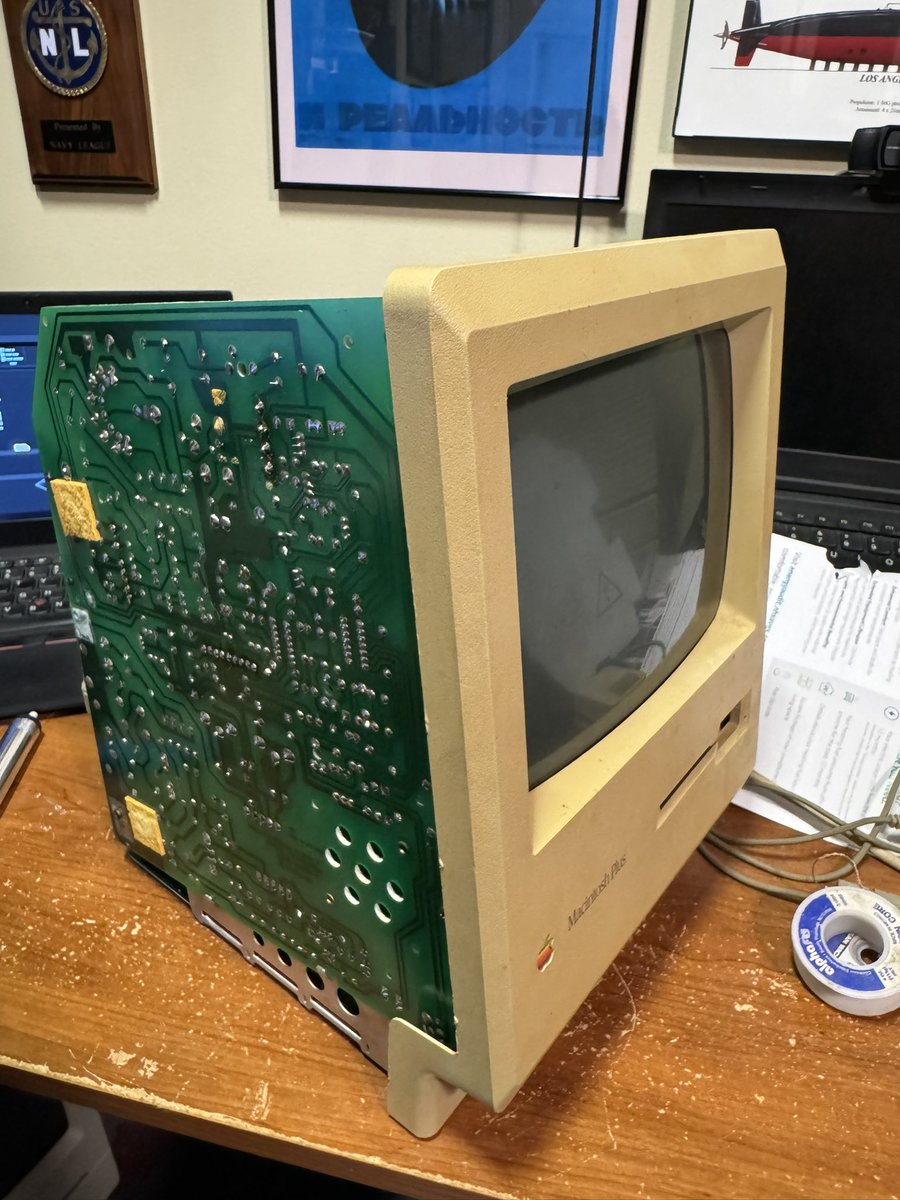 Retro Tech or Die tweet media