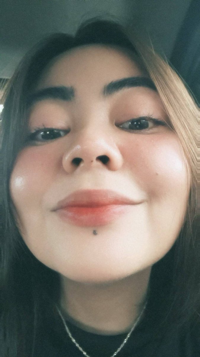 kristelmae___'s tweet photo. I just got called into the president's office, and after almost 9 months with the company, I'm up for a promotion!

What a birthday month indeed! 💕 https://t.co/3AULc4XvWT