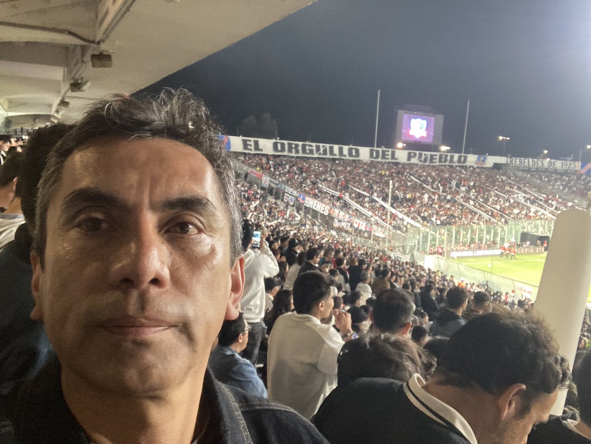 Es muy lindo ser del Colo. El orgullo de Mi Pueblo. #ColoColo