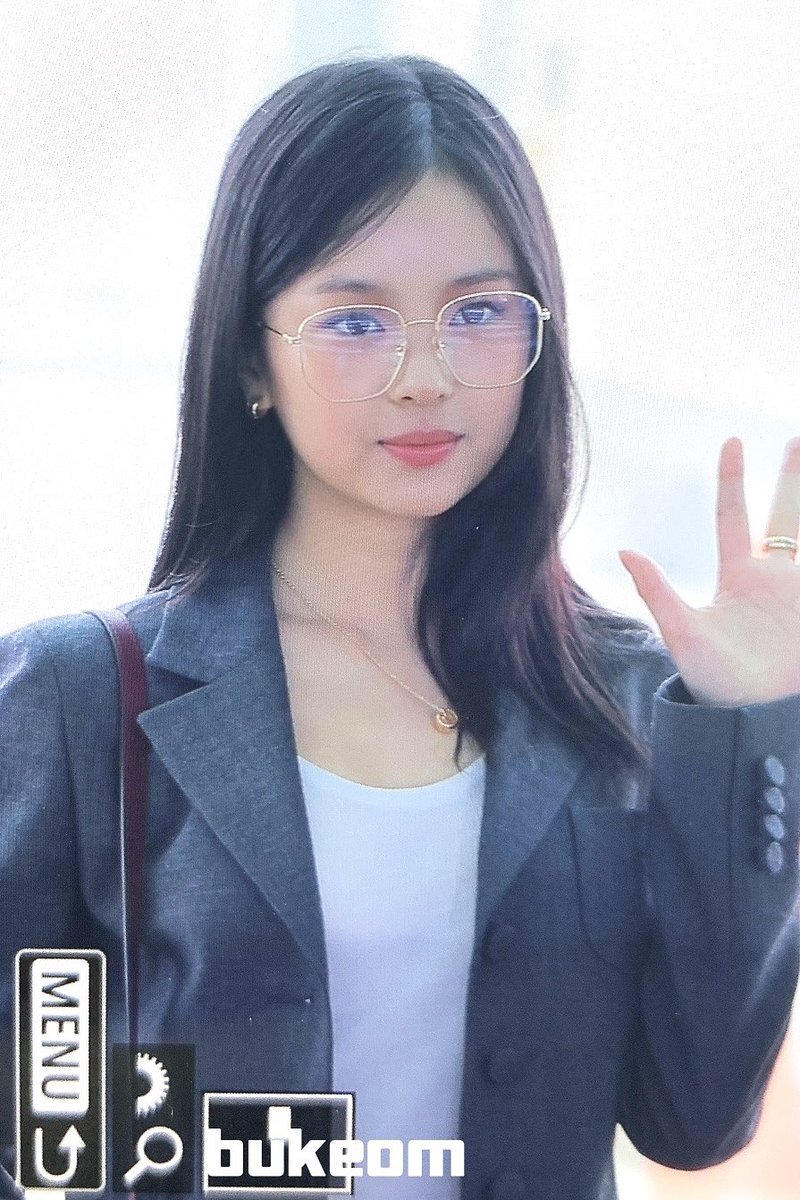 bukeom's tweet image. 240918 ICN 

#뉴진스 #NewJeans #하니 #HANNI  #팜하니 #ハニ