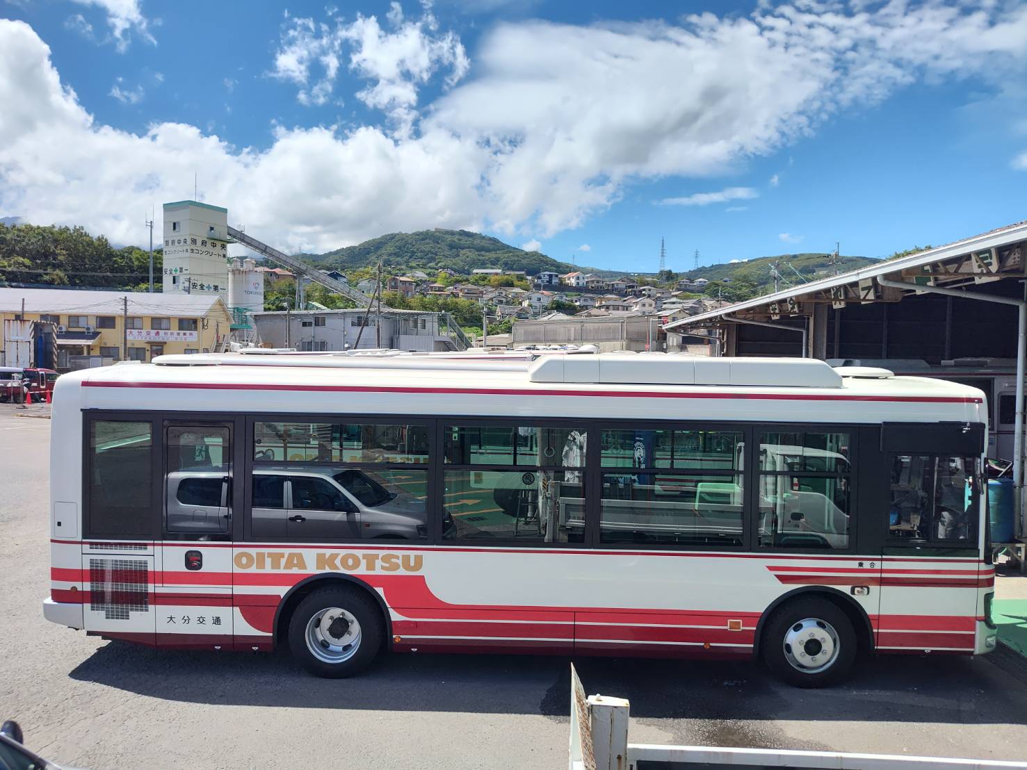 大分交通 EXPRESS OITA バスモデル Nゲージ FUSO新型 大分交通 EXPRESS OITA バスモデル Nゲージ FUSO新型 鉄道模型