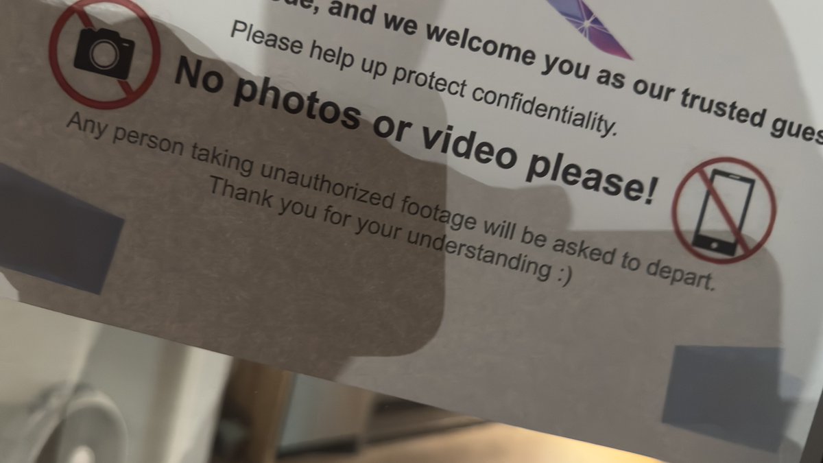 How to torture me.

Show me the future coming next Christmas but keep me from talking about it. Joining my two loves: AR + AI. Spatial computing.

San Francisco is such a cool place right now.