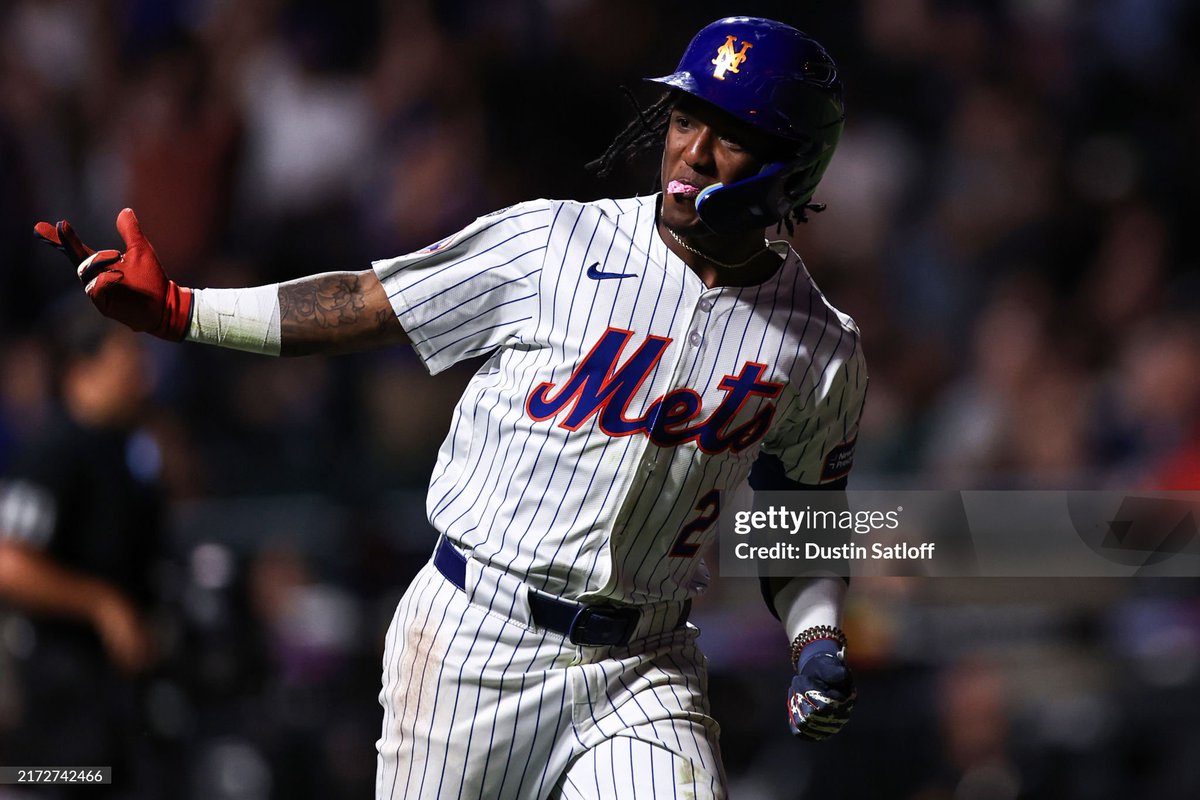 GettySport's tweet image. Luisangel Acuña of the New York Mets hits his first career home run during the eighth inning against the Washington Nationals as the Mets Win 10 - 1 at Citi Field.  📷:  Dustin Satloff
