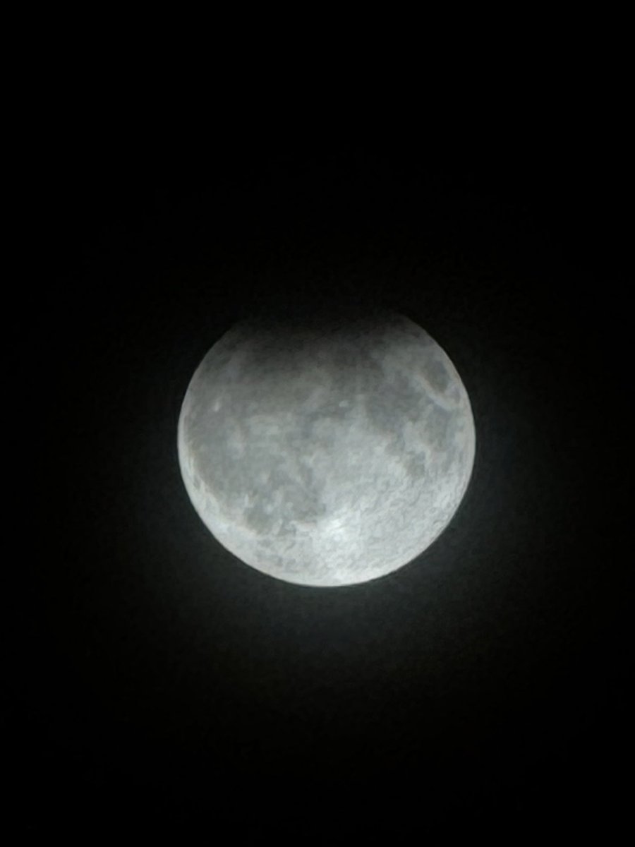 Super Harvest Full Moon Partial Lunar Eclipse 🌙 
#Eclipse2024 #HarvestFullMoon
