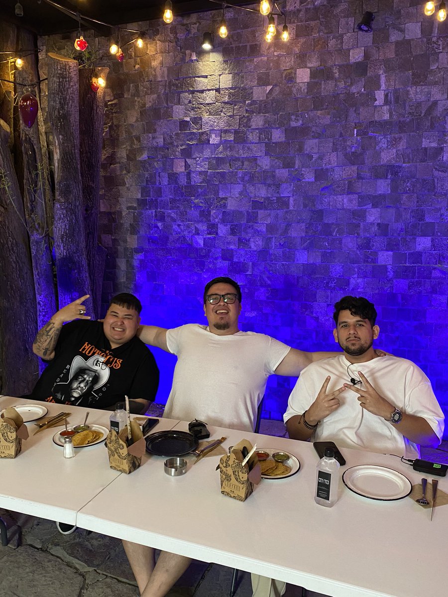 Franco Escamilla tweet media