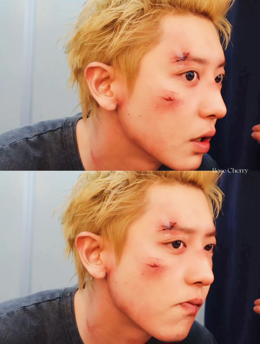 hourly chanyeol tweet media