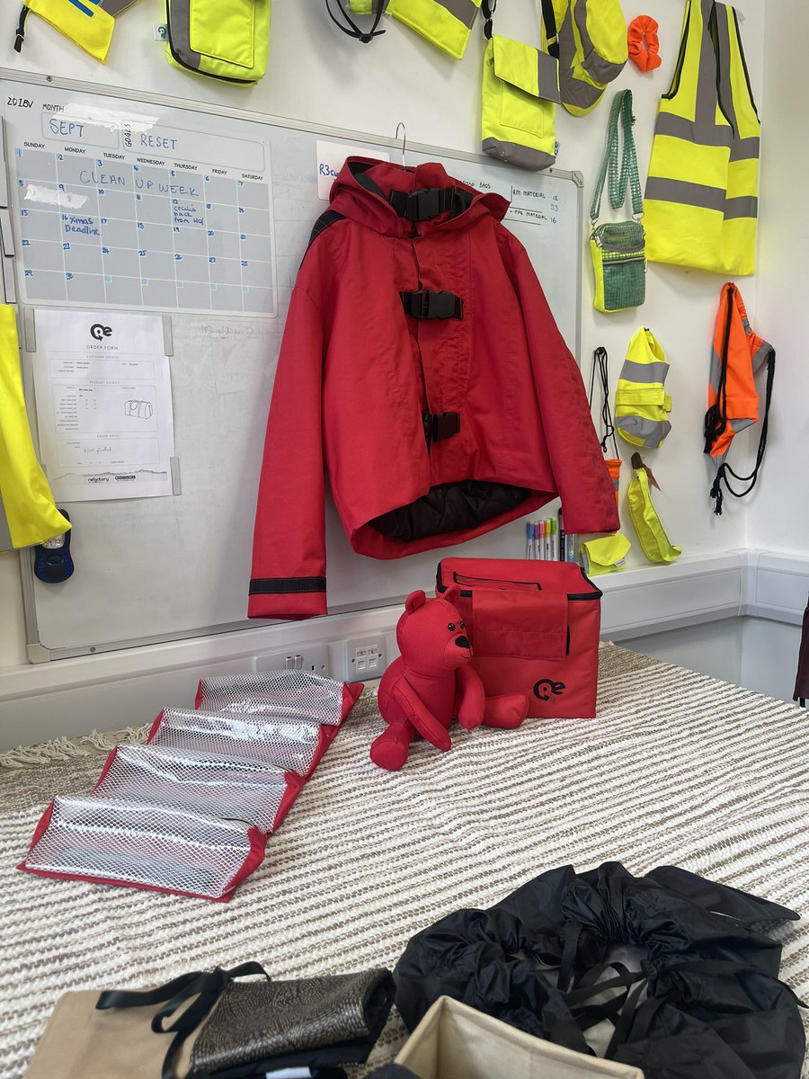 Becky Reeve (Bexon) tweet media