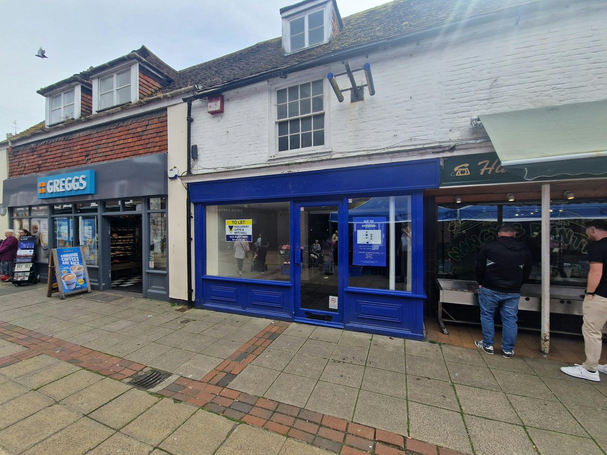 Now Available: 3 West Street. Up to 1,274 sq ft. #Havant #ToLet #Retail #HollowayIliffeMitchell m.search-prop.com/3-west-street-…