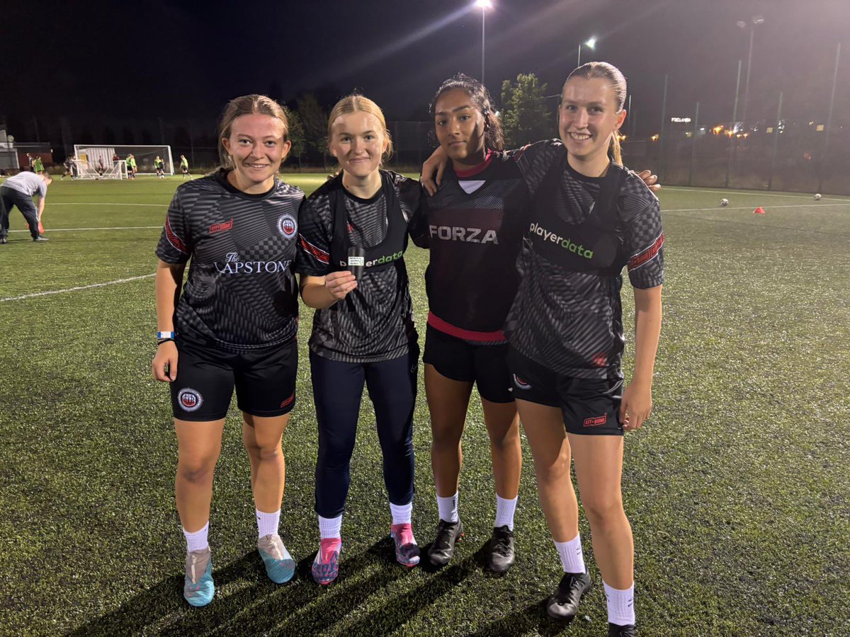 SotonWomensFC's tweet photo. As part of our pre-training competitions, we introduce to you the Useless Shin Pad Award.

Jess V, Chelsea, Manisha and Eliška were last night’s winners 🏆

#SotonWFC | #Sirens 🧜‍♀️ https://t.co/UNeF2RnDuZ