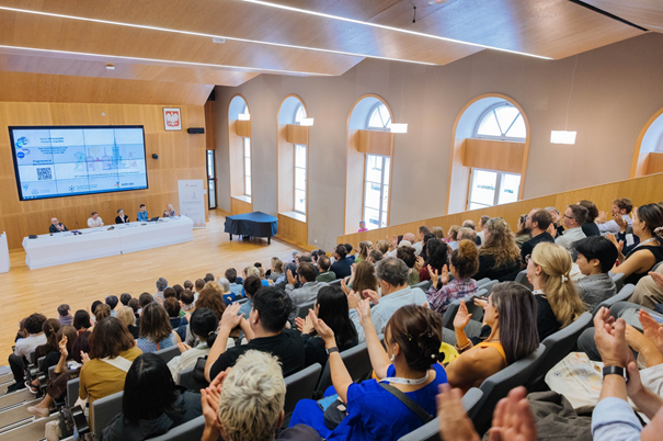 CultEconPL's tweet photo. In August, we attended ICCPR'24 at the home turf of ACEP – @UniWarszawski! We were proud to join the organizing team and to learn more about cultural policy. A.Wiśniewska, @PSiechowicz, S. Rożynek and @WHardyPL attended, see: ACEI post-conference summary: https://t.co/Nxi3pqkTvo https://t.co/Cb6AOSzxHD