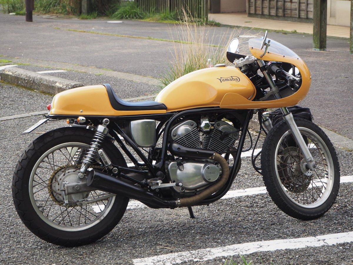 karaage_kouda's tweet image. 完成しました。
僕のsrv 250
黄色、ベージュ、緑
かっこええがな。
#4DN
#srv
#ルネッサ