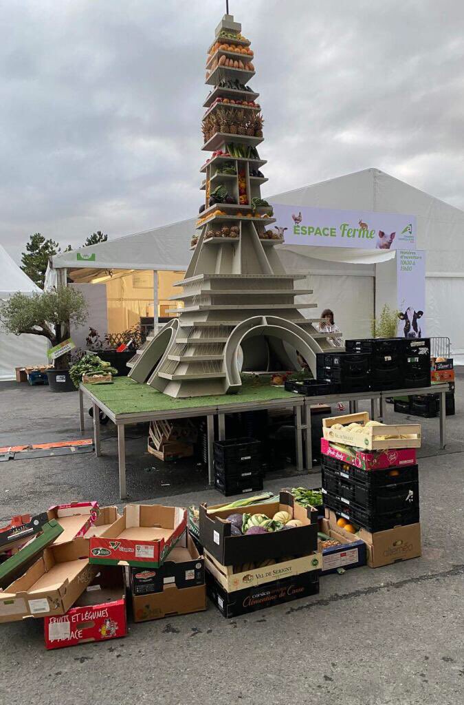 Merci aux bénévoles châlonnais qui ont récupéré 1150 kg de fruits et légumes à la foire de Châlons. Merci à la direction de la foire pour ce geste solidaire.🙏