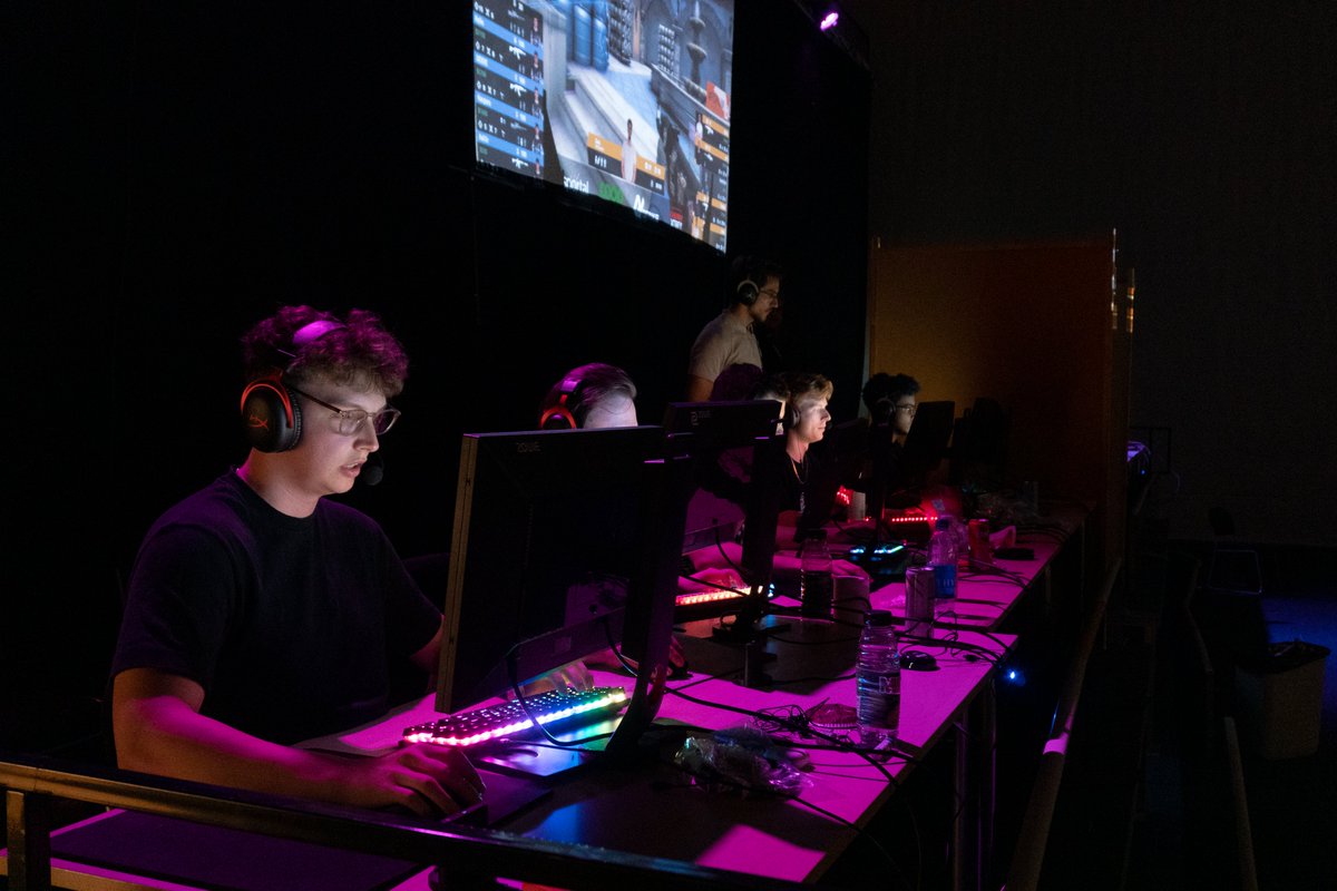 🎙️ 🇸🇪 Dennis Sandén (@sandendennis) on Twitter photo Full transparens inför planeringen av <a href="/GameZoneSE/">🖱️🇸🇪 GameZone</a>.
Det finns fortfarande möjlighet att köpa turneringen i CS2 på #GameZone24.
I nuläget har vi ingen huvudpartner till turneringen. Det finns fortfarande ganska gott om tid att hitta ett sådant samarbete och jag är absolut inte Full transparens inför planeringen av <a href="/GameZoneSE/">🖱️🇸🇪 GameZone</a>.
Det finns fortfarande möjlighet att köpa turneringen i CS2 på #GameZone24.
I nuläget har vi ingen huvudpartner till turneringen. Det finns fortfarande ganska gott om tid att hitta ett sådant samarbete och jag är absolut inte