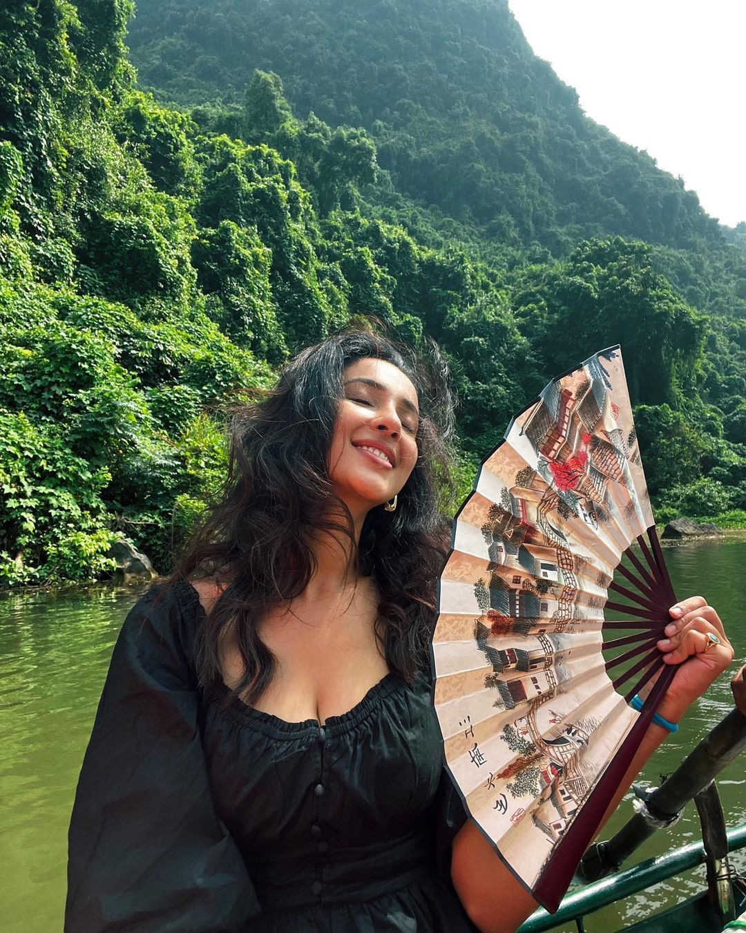 GXv6c3waQAA1Uix?format=jpg&name=large