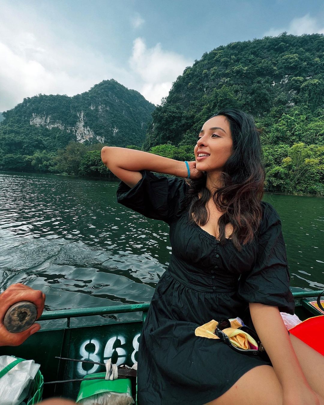 GXv6ca8a8AAYw3k?format=jpg&name=large