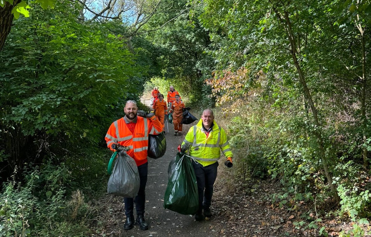 A massive THANK YOU to everyone who joined us for our community litter pick! 🌎

Together with residents, businesses, and the brilliant Eco Council students from Redhill Primary School, we cleared loads of rubbish from the streets, River Cole, and Grand Union Canal.
