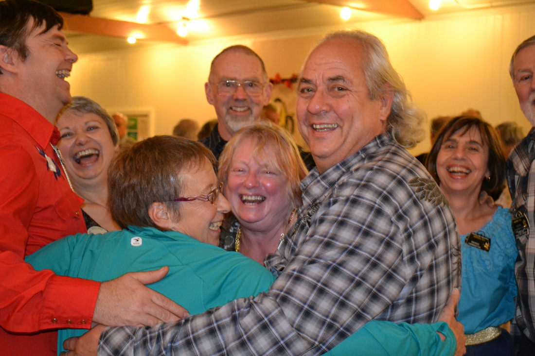 bcfedlive's tweet photo. No need for loneliness... 6:30 TOMORROW (Thurs.Sept.19 AND Sept.26), make new friends,have loads of fun &amp; laughs! Learn to square &amp; round dance. All ages, singles welcome, kids 8+. No exp.needed. Kinnaird Hall,2320 Columbia, #Castlegar 1-800-335-9433 #NelsonBC #TrailBC #Kootenays https://t.co/5fiW51DL2x