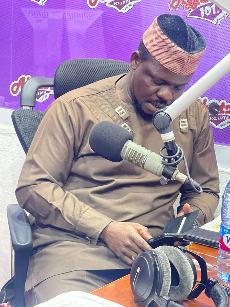 Atinka1047fm's tweet photo. #AMDRIVE LIVE ON #Atinka1047fm
National Cathedral Cheddar Nsawam Michael Blackson Twene Jonas Charlotte Osei Eiii #EnoughIsEnough https://t.co/1tpoD93HRj
