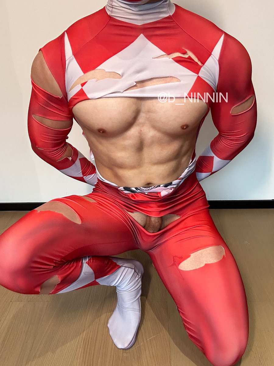 b_NINNIN_'s tweet photo. 恐龙战队队长返场
#MightyMorphinPowerRangers https://t.co/U774isRKVZ