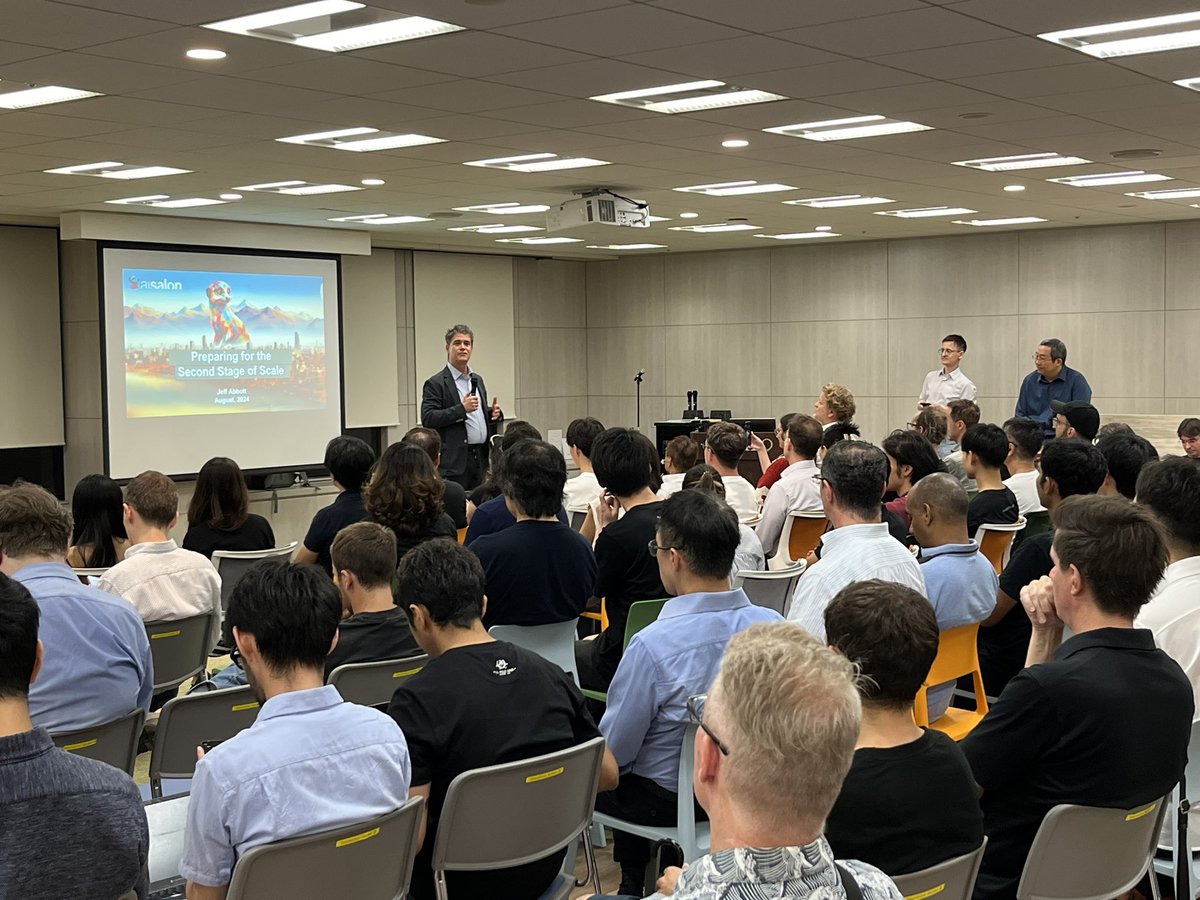 yoshimotoyuta00's tweet image. AI Salon at JETRO Innovation Garden⚡️
今回のAIサロンは、オーガナイザーでもあるBlitzscaling VenturesのJeff Abbott氏とChris Yeh氏も参加！
#AIsalon
#AIサロン
#Blitzscaling