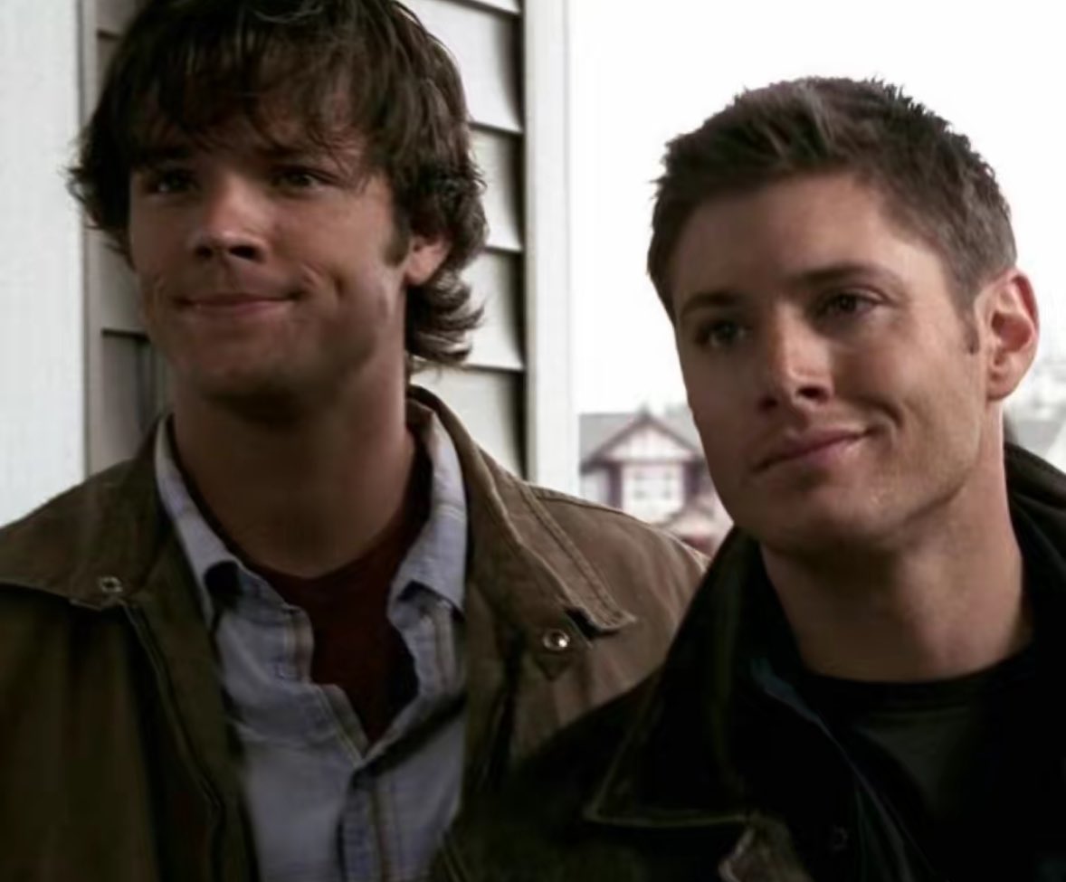SammysiPod's tweet photo. I love the Winchesters more than anything in the world https://t.co/FEEVQsovdt