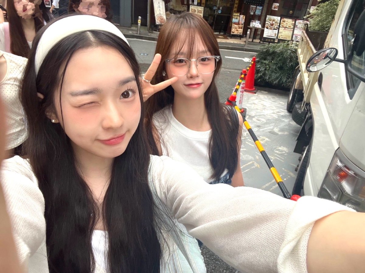 240918 🐿💭
with seoah

#tripleS #SooMin #트리플에스 #김수민