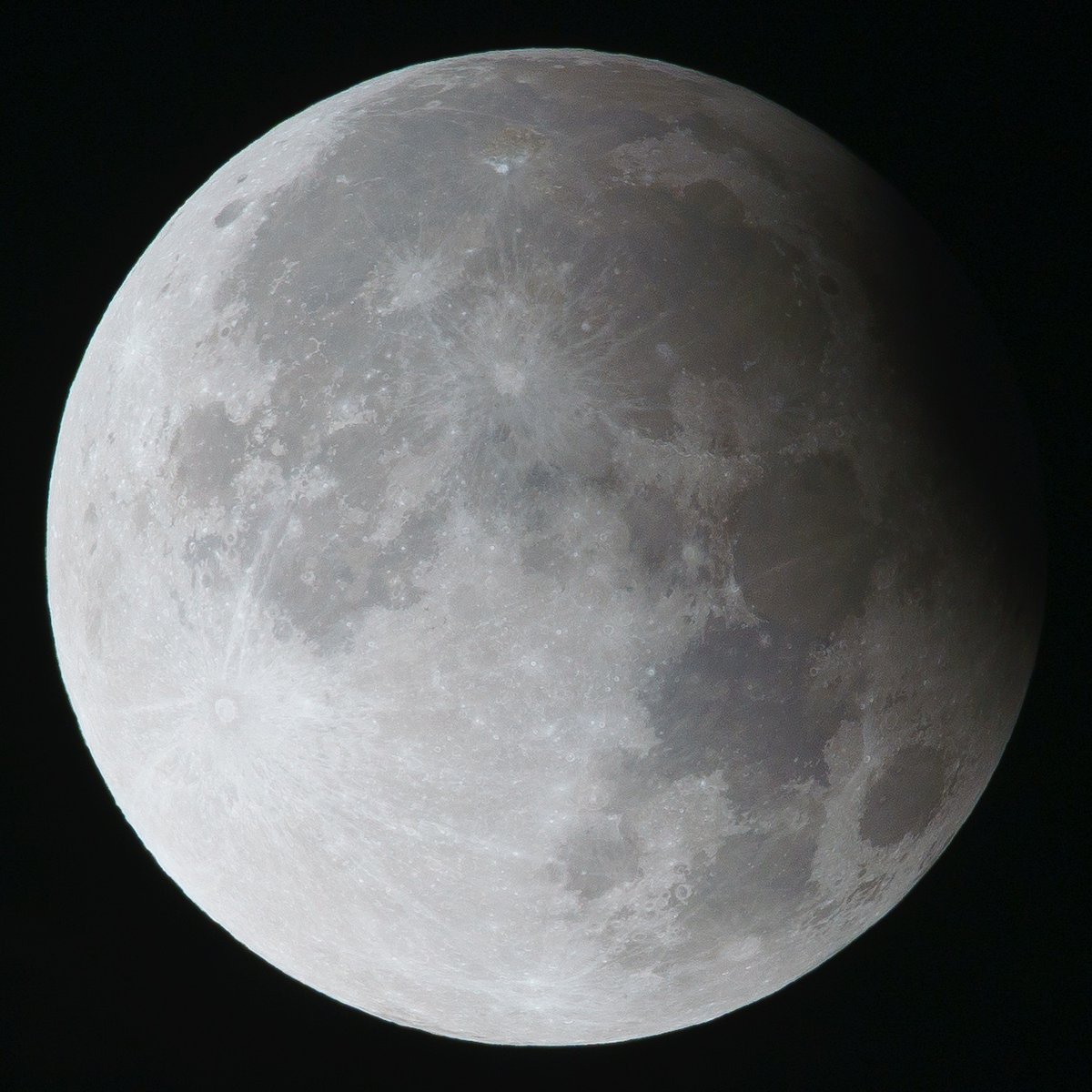 GeoffreydHarris's tweet photo. This morning's partial lunar eclipse

P.S. Move to Bluesky, it's better

#astronomy #lunareclipse #moon #fewernazis https://t.co/vJoVrpdC1J