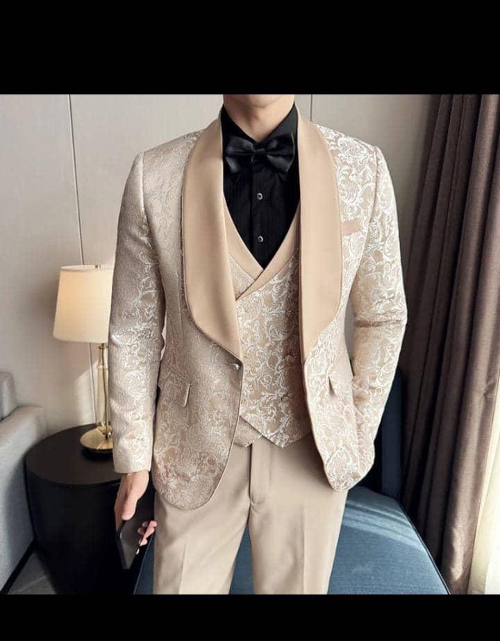 FootballHQ06's tweet photo. Good morning everyone😢

I still sell suits🥹🤲

If you are seeing this tweet, please patronize me and repost😢🤲 https://t.co/5bLHLcxIjr