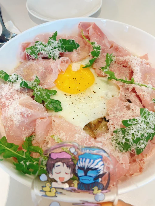 여름같고 . . .밥은 맛있다