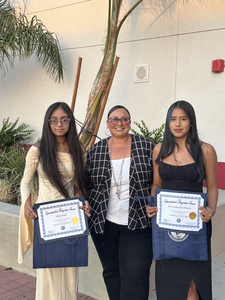 Congrats to our September Superintendent Awards winners for VVA, Shyla Signh and for VVHS, Sherry Blandino Rivera! 👏🏽💪🏾👏🏽