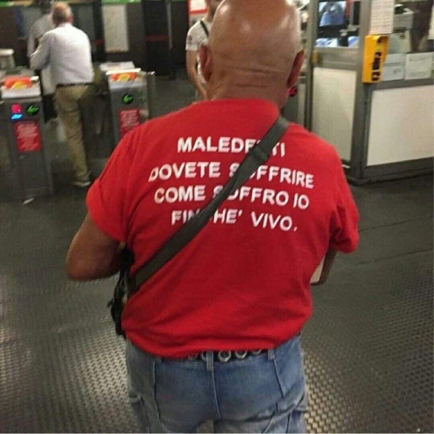 yleniaindenial1's tweet photo. ogni mattina quando mi sveglio per affrontare una nuova giornata https://t.co/weWzYzdWNt